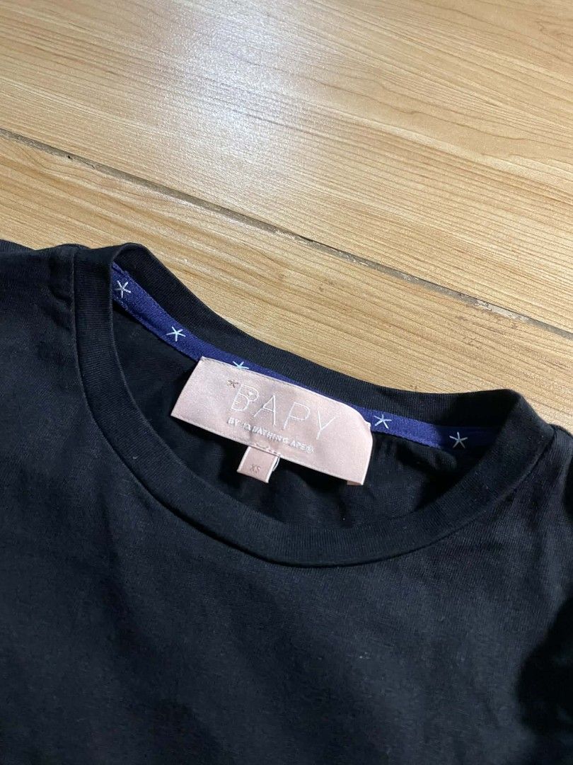 BAPY By A Bathing Ape (Category: Activewear) located in Naga. Submitted by phasetough_archives (Listing ID 1463835693, Image 2). Description: Excellent condition No other issue Color rate: 10/10 Length: 25 Width: 20 *Color might be different in person due to camera settings or lightning *No cancelling/exchange items Courier: DHL,JNT,LBC Mode of payment: Paypal / Gcash / Maya We do shipping nationwide I'm also open for video call so that you can s