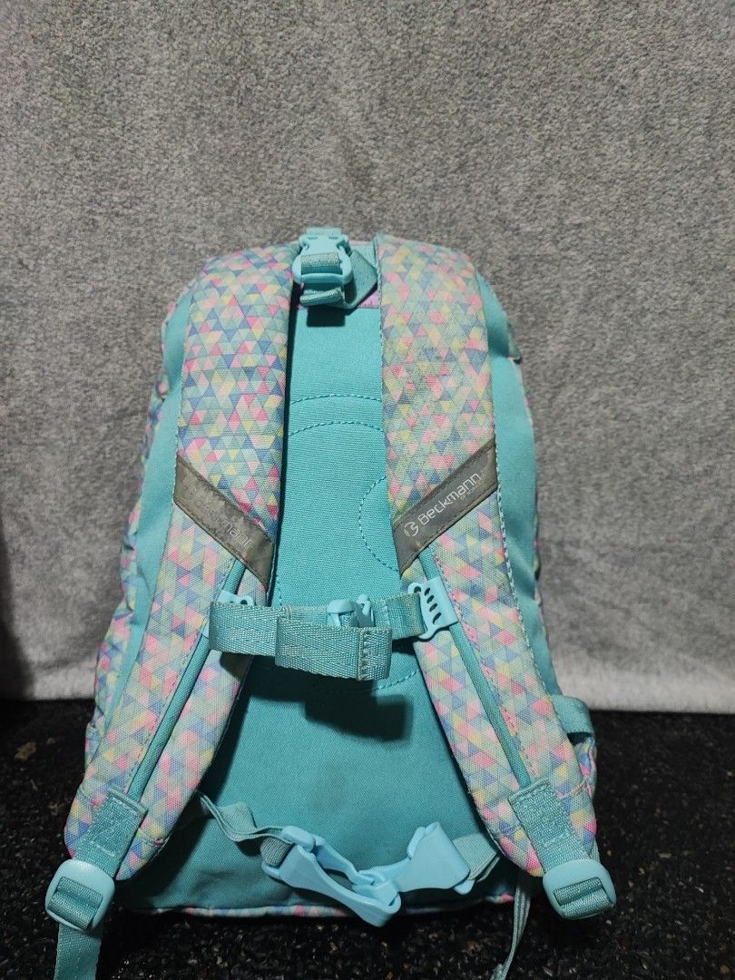 Beckmann elementary Backpack (Category: Backpacks) located in Baguio. Submitted by jayrgijc52758 (Listing ID 1463745896, Image 2). Description: Beckmann backpack Pang kinder to grade 2 Mahal din ito na brand May stain lang sa isang side 380 nlangs.
