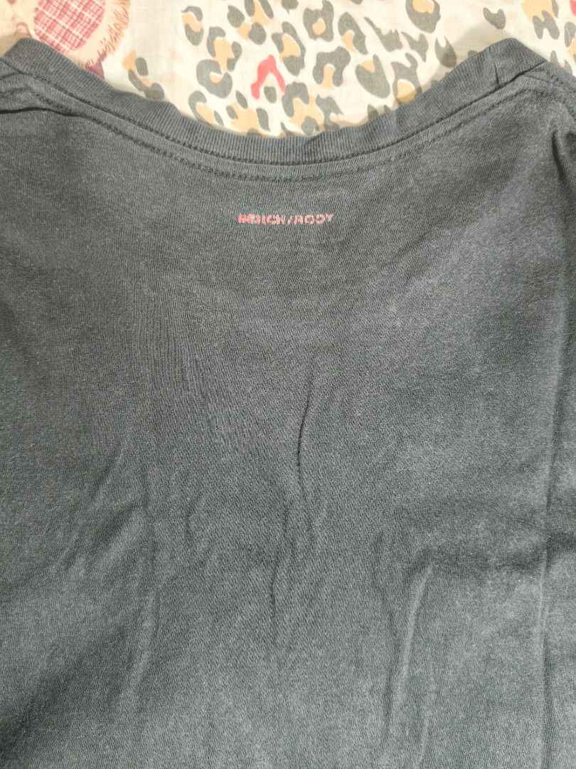 Bench Body Black Washed T-Shirt (Category: Tshirts & Polo Shirts ) located in Lapu Lapu. Submitted by hooman422 (Listing ID 1463803166, Image 3). Description: - Brand: Bench Body - Color: Black Washed - Style: Short sleeves, crew neck t-shirt - Best for: Casual wear.