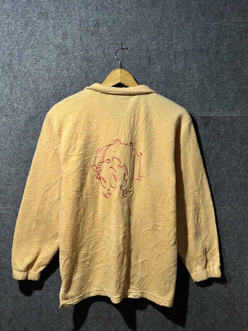 BETTY BOOP QUARTER ZIP (Category: Activewear) located in Naga. Submitted by goodfinds_only.v1 (Listing ID 1463772423, Image 3). Description: FOR SALE -BETTY BOOP QUARTER ZIP SIZE:MEDUIM MEASUREMENTS WIDTH:21 INCHES LENGTH:27 INCHES COLOR RATE:10/10 COLOR MAY VARY DUE TO LIGHTNING EXCELLENT CONDITION NO FLAWS DM ME TO PURCHASE! LOCATION:NAGA CITY BICOL.