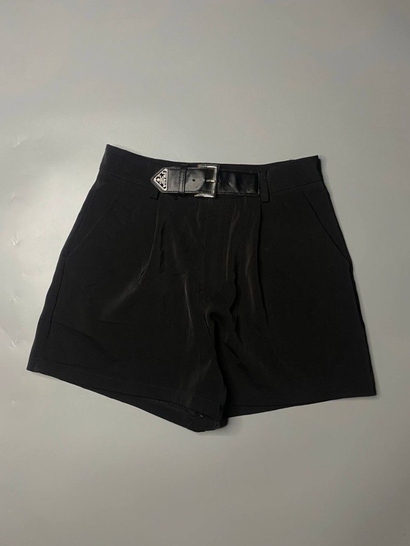 Black High-Waisted Shorts with Belt (Category: Shorts) located in Ajuy. Submitted by quickcrystal-effaca (Listing ID 1463874997, Image 2). Description: - Black high-waisted shorts - Comes with a matching belt and buckle detail - Flattering pleated front design - Two functional pockets at the front - Two functional pockets at the back - Versatile for dressing up or down.