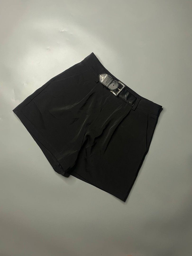 Black High-Waisted Shorts with Belt (Category: Shorts) located in Ajuy. Submitted by quickcrystal-effaca (Listing ID 1463874997, Image 3). Description: - Black high-waisted shorts - Comes with a matching belt and buckle detail - Flattering pleated front design - Two functional pockets at the front - Two functional pockets at the back - Versatile for dressing up or down.