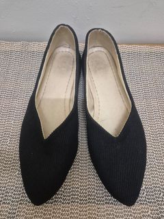 (Category: ) located in . Submitted by radicallypreloved (Listing ID 1463882091, Image 1). Description: .