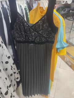 (Category: ) located in . Submitted by roxantiago (Listing ID 1463773736, Image 1). Description: .