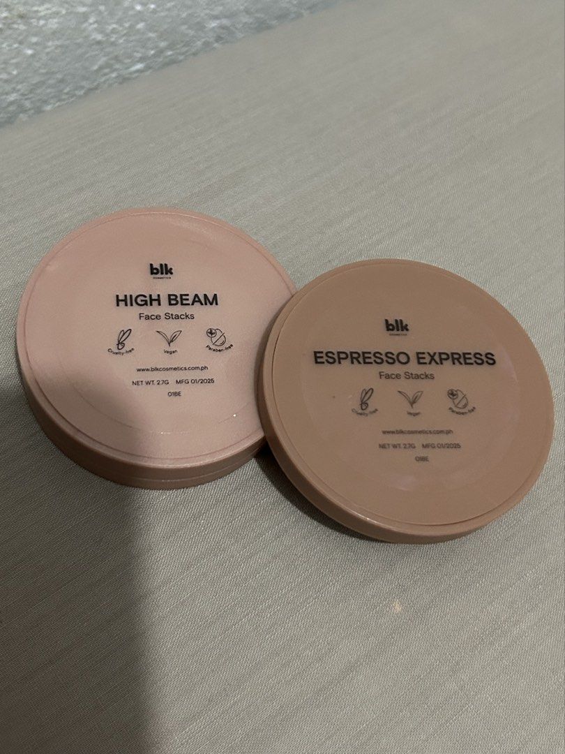 blk cosmetics multi-use Face Stacks - High Beam & Espresso Express (Category: Makeup) located in Manila. Submitted by elithiax (Listing ID 1463837571, Image 2). Description: - multi-use blk cosmetics Face Stacks Set (magnetic and stackable and compact) - Take both shades High Beam (shimmery finish) & Espresso Express (matte shade) - very pretty shades, super versatile can be used for eyes and cheeks - Will give the free mirror cover - Both are mo