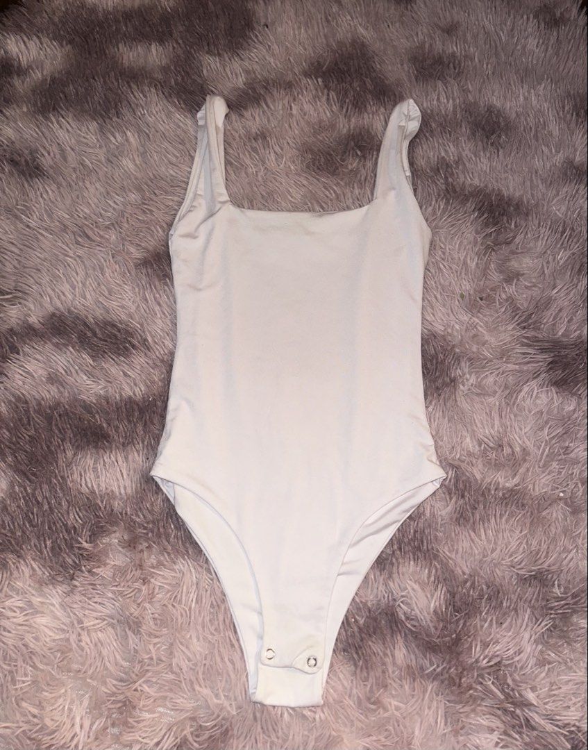 body suit top (Category: Sleeveless) located in Manila. Submitted by kendra_434 (Listing ID 1463923383, Image 1). Description: .