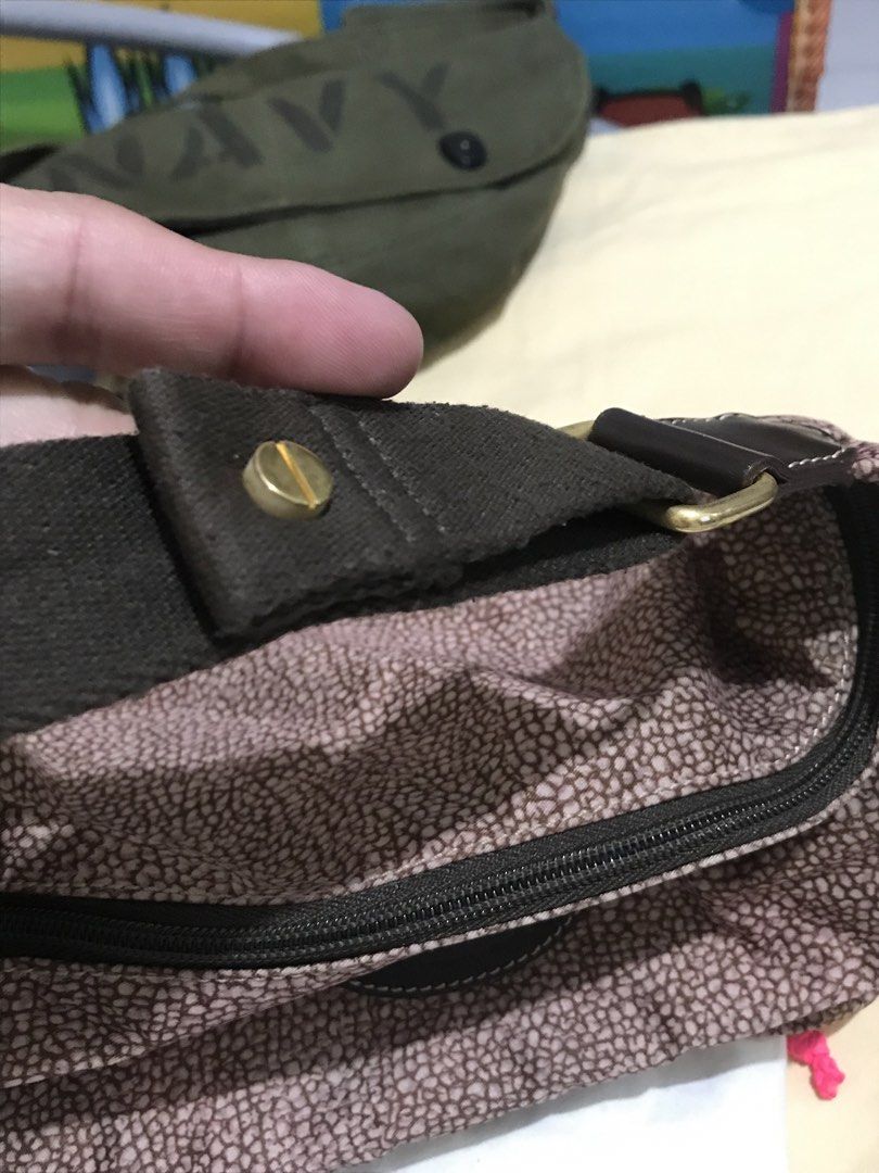 Borbonese (Category: Purses & Pouches) located in Balete No 2. Submitted by troyesybang (Listing ID 1463889356, Image 2). Description: Nylon pouch with bottom compartment Nonisyu no damage light use only semi like new pa Auth borbonese Handbag style .