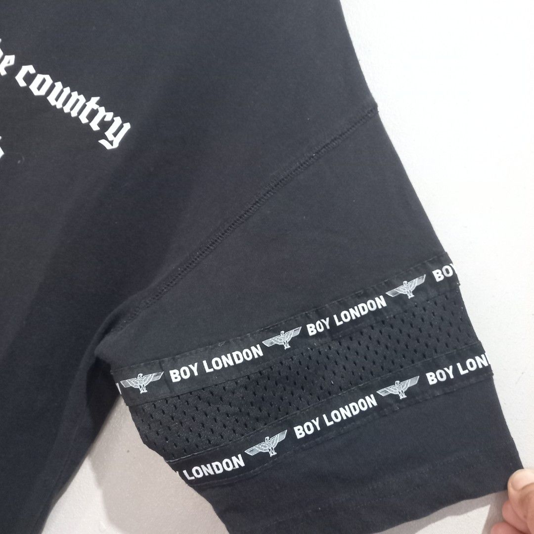 BOY LONDON (Category: Tshirts & Polo Shirts ) located in Pozorrubio. Submitted by aaaliyahselections (Listing ID 1463937506, Image 3). Description: BOY LONDON 500🛒 Size XS Color rate 10/10 REMINDERS: 📌Very good condi. 📌Color may vary due to lighting 📌Click each photo for the DETAILS & PRICE ❌️No Return ❌️No Cancellation ❌️No Bogus 📍Payment First VIA G-CASH Location: Pozorrubio Pangasinan We ship NATIONWIDE🚚 Via J&T HAPPY OLSHOPPING😍.