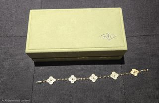 (Category: ) located in . Submitted by the_bling_store (Listing ID 1445709895, Image 1). Description: .
