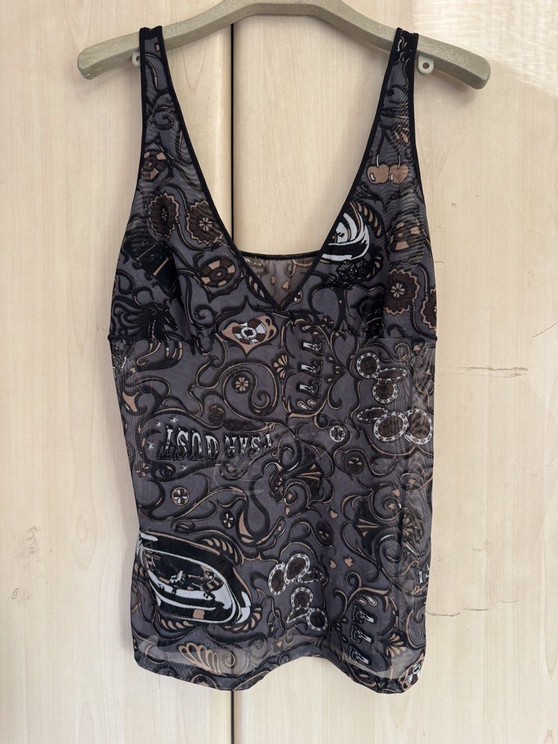 BRANDLESS GOTHIC VERY STRETCHY ADJUSTABLE STRAPS SEXY TOP (Category: Sleeveless) located in Pasig City. Submitted by babyiceice (Listing ID 1463757580, Image 1). Description: NO MEETS UPS***NO TRADES***NO WHEN WORN PICTURE***NO MEASUREMENTS PLS READ THE DESCRIPTION CAREFULLY AND LOOK AT THE PICTURES POSTED, NO COMPLAINTS OR REFUND WILL BE ENTERTAINED WITH ANY OF THE FLAWS POSTED OR PICTURED. ALL SALES FINAL NO RETURN NO EXCHANGE NO REFUND BUYER P