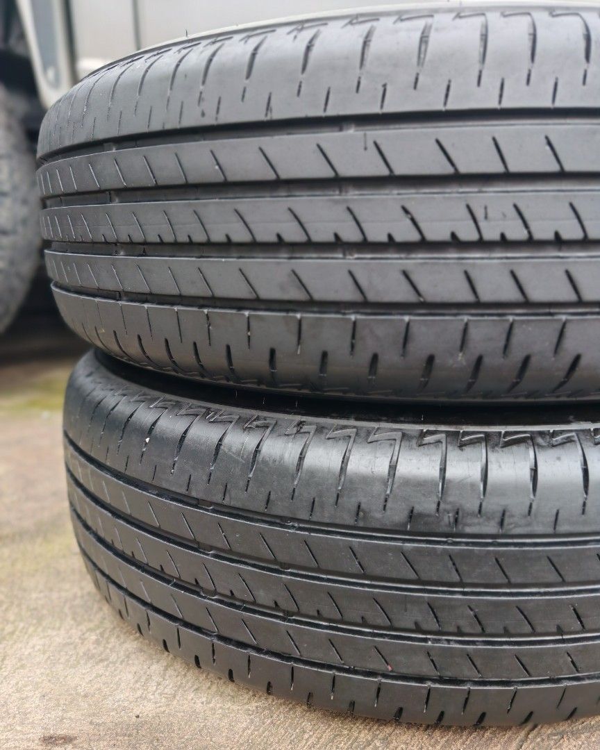 Bridgestone 205 (Category: Mags and Tires) located in Manila. Submitted by liveeagle.ec4c3c (Listing ID 1463880283, Image 3). Description: Cavite area ptpa 🇨🇿 Bridgestone turanza 205 65 16 85% Threadlife 2023 mfg year No issues like new pa ✅️ 10k price. We can deliver. Add nlng po. :) Thanks .