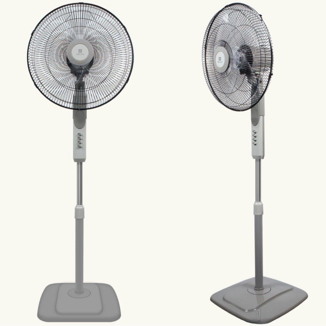 BRIKK Electric Stand Fan – Powerful, Adjustable Height (Category: Fans) located in Manila. Submitted by thecloseteditph (Listing ID 1463816710, Image 1). Description: ✨ 2 months old only ✨ Barely used — usually naka-AC kaya bihira gamitin ✨ Adjustable height — maximum height: 135cm ✨ 3-speed settings ✨ Powerful airflow ✨ Oscillation function ✨ 5 AS blades ✨ Quiet operation ✨ 60W rated power ✨ Excellent condition Reason for selling: Not being used