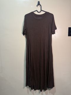 (Category: ) located in . Submitted by fashionifywardrobe8899 (Listing ID 1463931661, Image 1). Description: .
