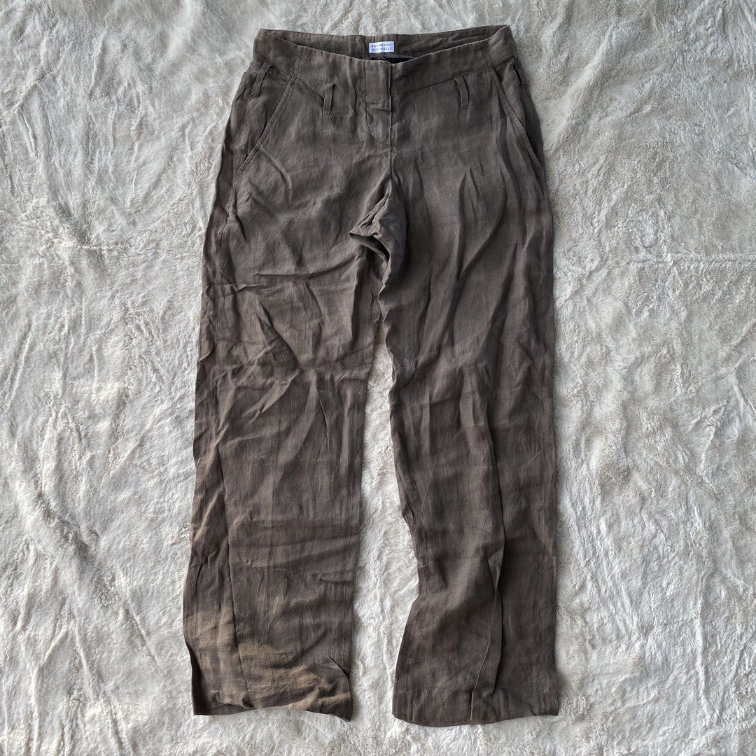 BRUNELLO CUCINELLI LINEN TROUSER PANTS AUTHENTIC (Category: Luxury Apparel) located in Cadiz. Submitted by thrift_hunt_garage (Listing ID 1463889543, Image 1). Description: BRUNELLO CUCINELLI LINEN TROUSER PANTS AUTHENTIC Size and measurements by inches : On tag 4 US Width 30-32 Length 42 Rise 10 Leg opening 9 Knee 10 Thigh 13 Conditions and details : Linen material Comfortable fabric Issue none Flaws none .