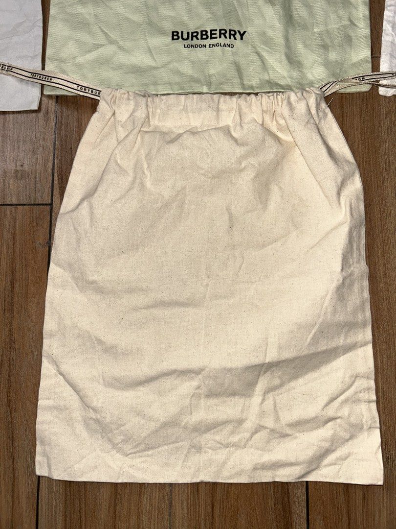 Bundle dust bag (Category: Purses & Pouches) located in General Santos City (Dadiangas). Submitted by grasya_12 (Listing ID 1463744107, Image 2). Description: TAKE ALL BUNDLE DUST BAG - Need wash, signs of usage, stains, etc. (this is thrifted po).