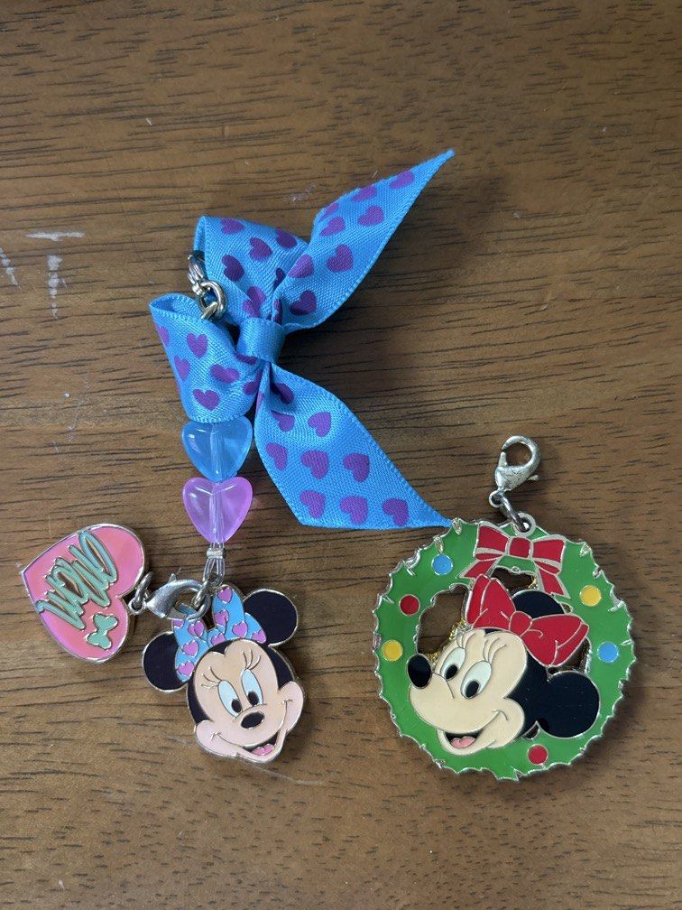 Bundle: Minnie Mouse charms (Category: Character Goods) located in Calamba. Submitted by cur8d (Listing ID 1463808164, Image 1). Description: .