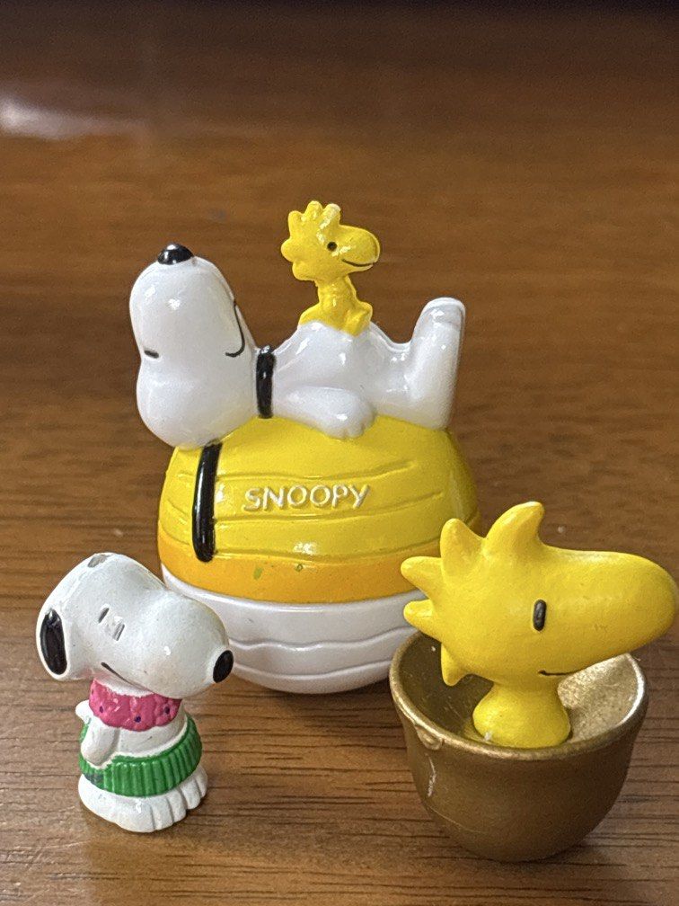 Bundle: Snoopy and Woodstock (Category: Character Goods) located in Calamba. Submitted by cur8d (Listing ID 1463801412, Image 1). Description: .