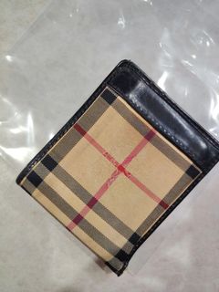 （分類：）位於 。 由 15minutes_watches 提交（商品編號 1463900742，圖片 1）。簡介： 。
