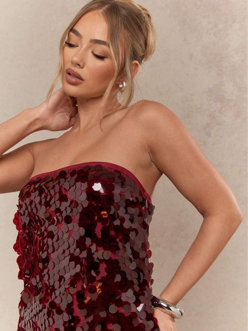 BURGUNDY RED SEQUENCE TUBE DRESS (Category: Evening dresses & gowns) located in Taguig. Submitted by jane.klosette (Listing ID 1463753276, Image 3). Description: BRANDNEW DELIVERY VIA LALAMOVE, PAYMENT FIRST. 📍 TAGUIG.