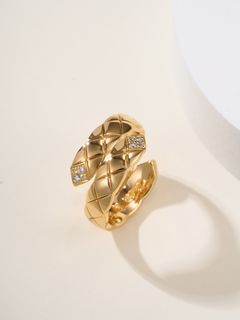 (Category: ) located in . Submitted by lunea.jewelry (Listing ID 1463814671, Image 1). Description: .