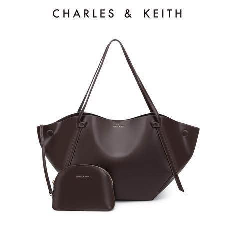 Calla Tote Bag 2in1 (Category: Tote Bags) located in Manila. Submitted by rcwluxx (Listing ID 1463929686, Image 3). Description: .