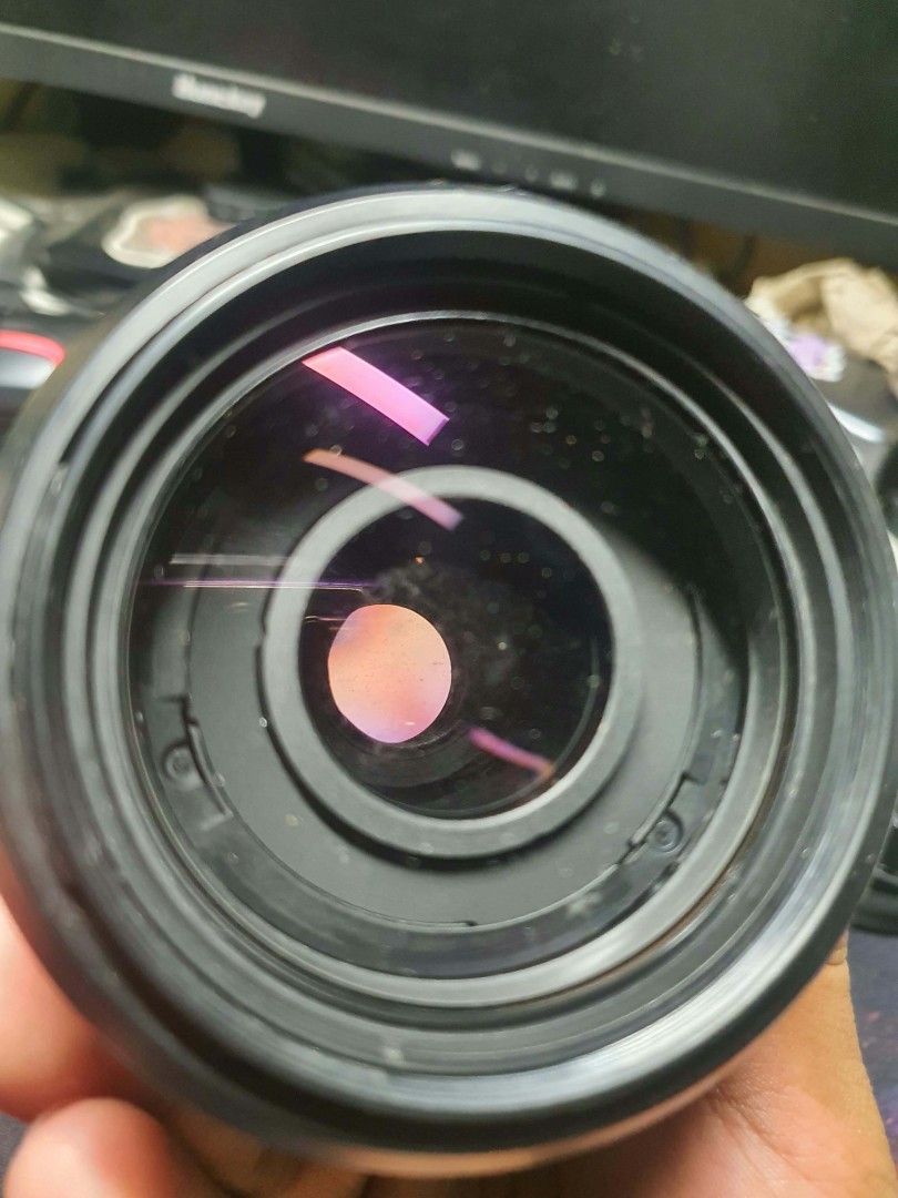 Camera lens (nikon) (Category: Everything Else Others) located in Rosales. Submitted by jmghalib7755166 (Listing ID 1463823029, Image 2). Description: AF nikkor nikon 70-300mm 1:4-5:6 G issue : fungus shown on pic price : negotiable.