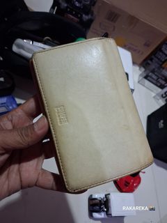 (Category: ) located in . Submitted by azlikama (Listing ID 1463793510, Image 1). Description: .
