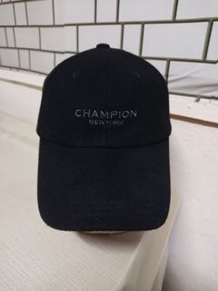 (Category: ) located in . Submitted by ek_thriftstore90 (Listing ID 1463926222, Image 1). Description: .