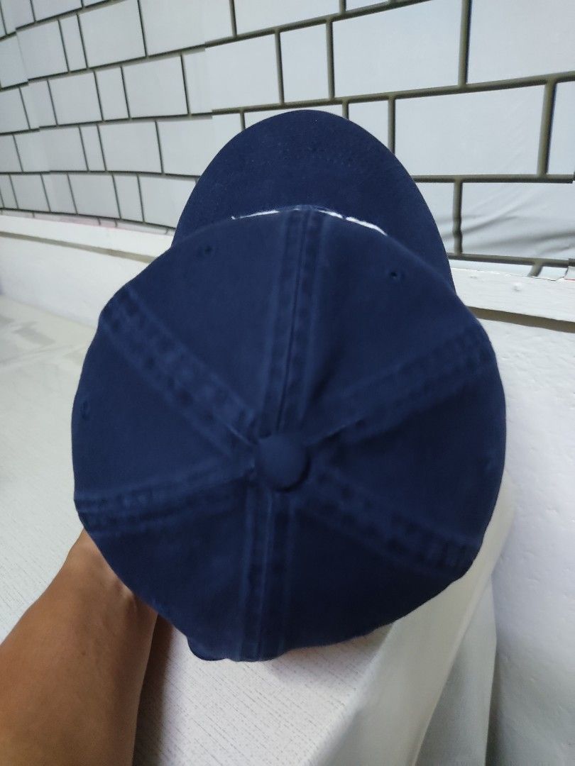 Cap GAP (Category: Cap & Hats) located in Melaka Tengah. Submitted by ek_thriftstore90 (Listing ID 1463926158, Image 2). Description: (FAST PAYMENT ONLY) Original Select Item Bundle.. Topi sudah siap basuh,reshape.. Warna: Biru.. Saiz: Dewasa..(free size) Kondisi: 9/10.. Boleh rujuk pada gambar.. (HARGA TIDAK TERMASUK POS) Cas postage SM RM8/ S/S RM15 (Dalam kotak) Defod cas kotak RM2.. Berminat boleh wsap.. (No whatsp 0172505841) Instagram: enke