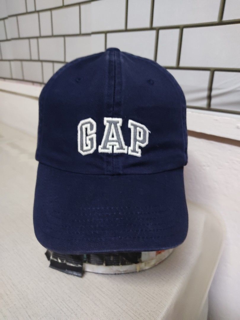 Cap GAP (Category: Cap & Hats) located in Melaka Tengah. Submitted by ek_thriftstore90 (Listing ID 1463926158, Image 1). Description: (FAST PAYMENT ONLY) Original Select Item Bundle.. Topi sudah siap basuh,reshape.. Warna: Biru.. Saiz: Dewasa..(free size) Kondisi: 9/10.. Boleh rujuk pada gambar.. (HARGA TIDAK TERMASUK POS) Cas postage SM RM8/ S/S RM15 (Dalam kotak) Defod cas kotak RM2.. Berminat boleh wsap.. (No whatsp 0172505841) Instagram: enke