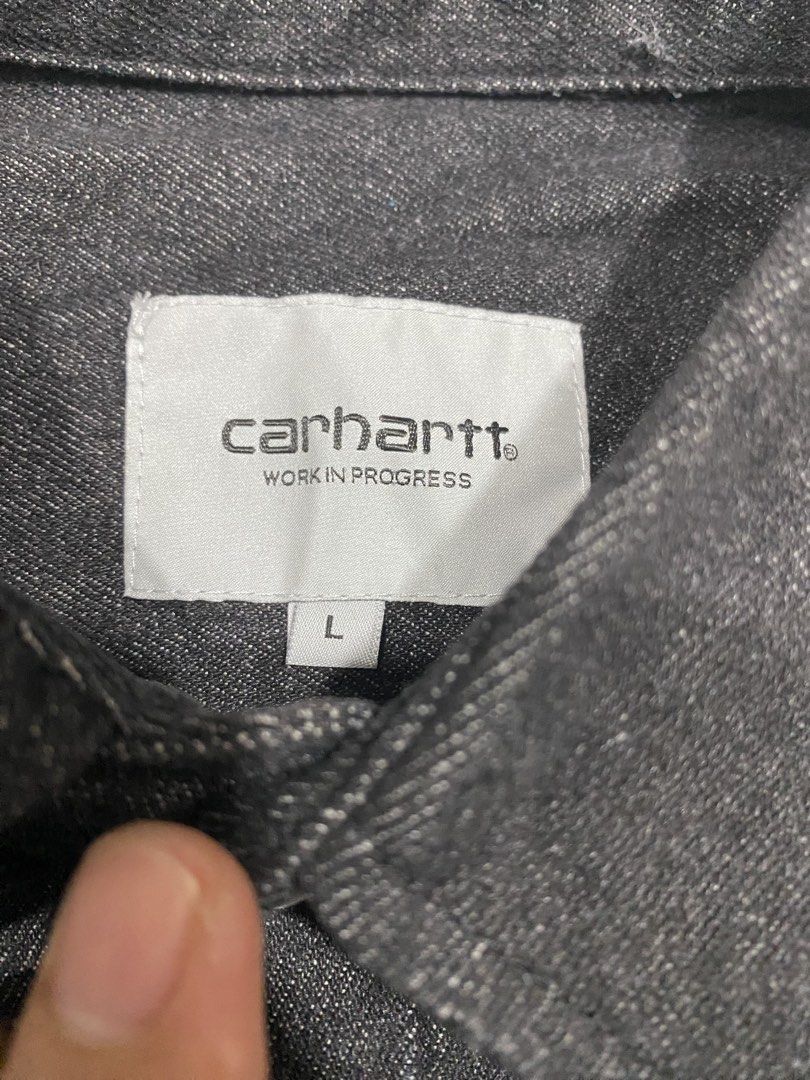 Carhartt Jacket (Category: Coats, Jackets and Outerwear) located in Mandaue City. Submitted by MJ_80 (Listing ID 1463789509, Image 3). Description: Carhartt Grayson Jacket Large Dimes: 24 X 30 See photos for measurements Price: 3,500 .