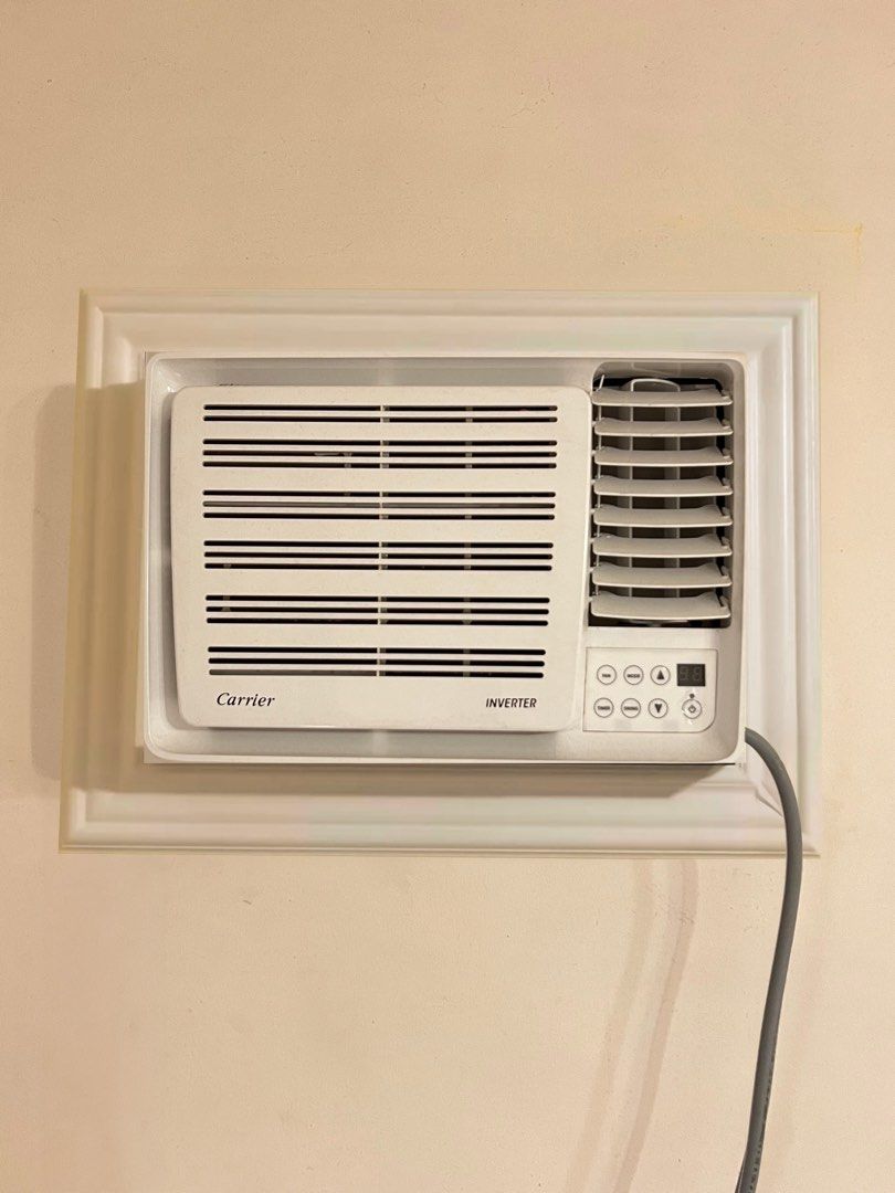 Carrier 1.0 HP Inverter Window Type Aircon (Category: Air Conditioning and Heating) located in Rizal. Submitted by rianaht (Listing ID 1463860653, Image 1). Description: Carrier 1.0 HP Inverter Window Type Aircon - Selling for ₱19,000 - Bought last April 2024 for ₱26,999 Specifications & Detail: - Brand: Carrier - Model: WCARH009EEVC2 - Capacity: 1.0 HP (Inverter) - Cooling Capacity: 10,000 kJ/hr (2.78 kW) - Power Source: 230V~, 60Hz - Refrigeran