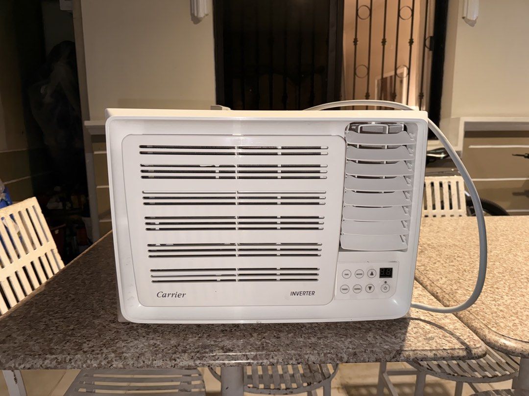 Carrier 1.0 HP Inverter Window Type Aircon (Category: Air Conditioning and Heating) located in Rizal. Submitted by rianaht (Listing ID 1463860653, Image 3). Description: Carrier 1.0 HP Inverter Window Type Aircon - Selling for ₱19,000 - Bought last April 2024 for ₱26,999 Specifications & Detail: - Brand: Carrier - Model: WCARH009EEVC2 - Capacity: 1.0 HP (Inverter) - Cooling Capacity: 10,000 kJ/hr (2.78 kW) - Power Source: 230V~, 60Hz - Refrigeran