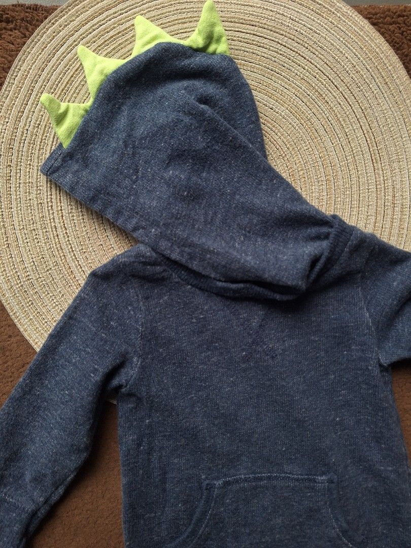 Carters Dinosaur Romper 9m (Category: Babies & Kids Fashion) located in Quezon City. Submitted by theentreprenurse (Listing ID 1463906246, Image 2). Description: 𝘼𝙐𝙏𝙊 𝙋𝘼𝙎𝙎 𝙏𝙊 𝙇𝙊𝙒 𝘽𝘼𝙇𝙇𝙀𝙍𝙎 📣 ʙʀᴀɴᴅ: carters ꜱɪᴢᴇ: 9m ᴍᴏᴘ: ɢᴄᴀꜱʜ ꜱʜɪᴘᴘɪɴɢ 🛒 (NO RUSH. I'm a working momma :) ) ▪︎ꜰʟᴀꜱʜ ᴇxᴘʀᴇꜱꜱ | J&T ▪︎ʟᴀʟᴀᴍᴏᴠᴇ|ɢʀᴀʙ ~ 𝚃𝚑𝚎𝚜𝚎 𝚌𝚕𝚘𝚝𝚑𝚎𝚜 𝚊𝚛𝚎 𝚊𝚕𝚛𝚎𝚊𝚍𝚢 𝚠𝚊𝚜𝚑𝚎𝚍. 𝙺𝚒𝚗𝚍𝚕𝚢 𝚖𝚊𝚗𝚊𝚐𝚎 𝚢𝚘𝚞𝚛 𝚎𝚡𝚙𝚎𝚌𝚝𝚊𝚝𝚒𝚘�
