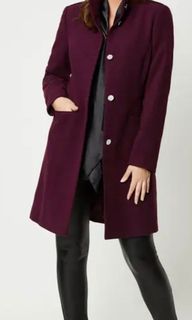 (Category: ) located in . Submitted by designeritems2000 (Listing ID 1463799522, Image 1). Description: .