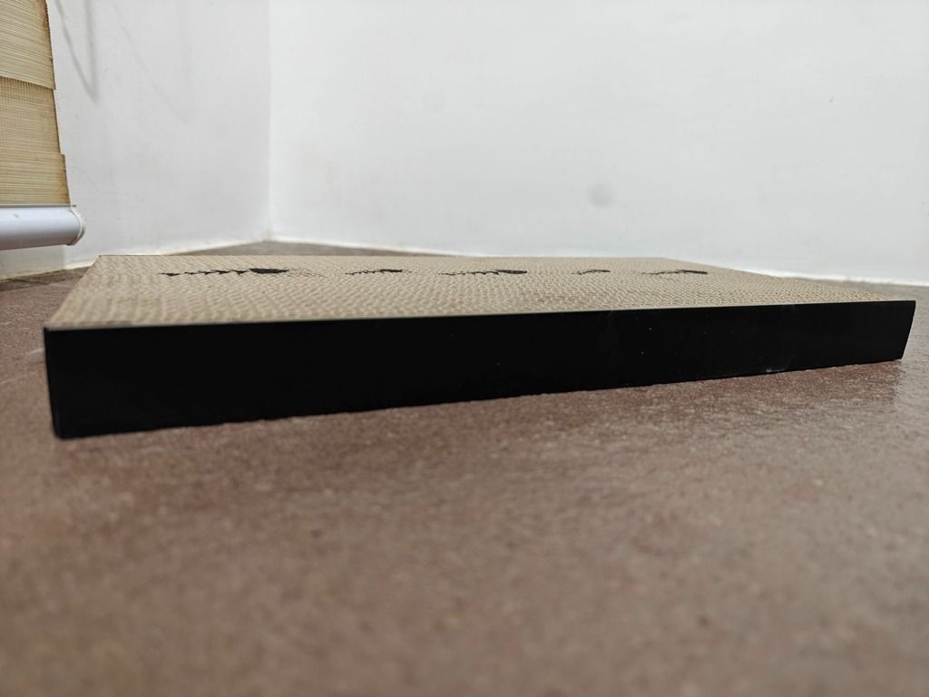 Cat Scratching Pad (Category: Homes & Other Pet Accessories) located in Las Pinas. Submitted by ricns (Listing ID 1463827567, Image 2). Description: Please Read The Entire Ads Before Inquiring Pakibasa Muna Ang Buong Patalastas Bago Mag Tanong Frequently Asked Questions : - HM / How Much? = 200 Pesos - LP / Last Price? = Fix - Location? = Josefina Compound, Las Pinas Price : - 200 Pesos Payment Thru : - Cash, BDO, BPI, RCBC, Security Bank, CIMB, 