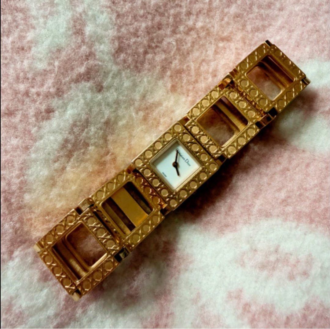 CD Ladies Watch (Category: Luxury Watches) located in Quezon City. Submitted by liezl.marie (Listing ID 1463835654, Image 2). Description: A vintage C Di0r gold-plated wristwatch featuring a distinctive geometric square-link bracelet and a minimalist white dial. - In excellent condition 12,500 Open for layaway. Disclaimer: We are not affiliated, associated, authorized, endorsed by or in any way officially connected with any other company or luxur