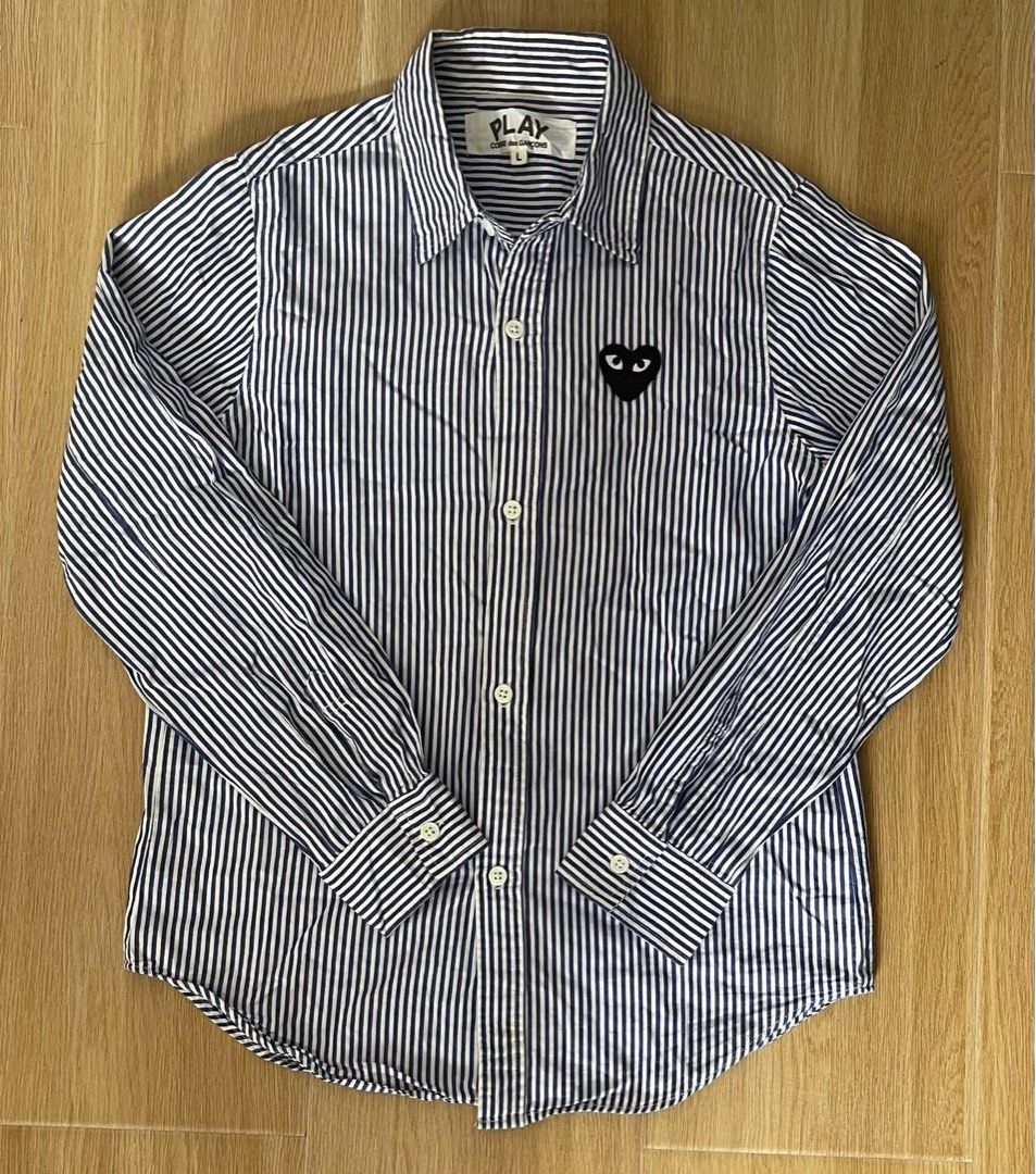 CDG PLAY Pinstripe Buttondown Longsleeve (Category: Longsleeves) located in Cagayan de Oro. Submitted by timeless.ph (Listing ID 1463777159, Image 2). Description: Size: L Width: 18” Length: 24.5” Color rate: 9.8/10 Condition: Excellent Issue: need wash.