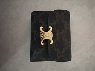 （分類：）位於 。 由 panshop90 提交（商品編號 1463817075，圖片 1）。簡介： 。
