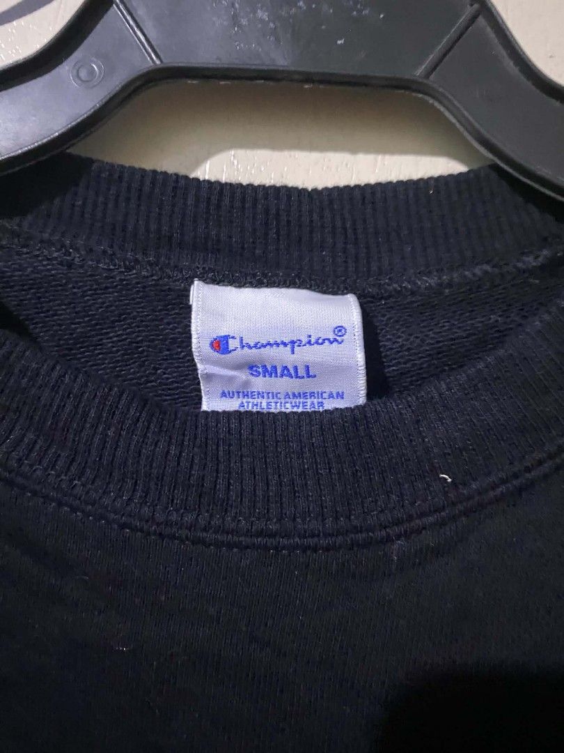 Champion Authentic American Athleticwear Sweatshirt - Small (Category: Coats, Jackets and Outerwear) located in Caloocan City. Submitted by vincefresn21903 (Listing ID 1463759513, Image 2). Description: - Authentic Champion Sweatshirt - Size: Small (S) - Style: Classic Crewneck - Material: American Athleticwear - Origin: Made in Cambodia - Perfect for: Casual wear.