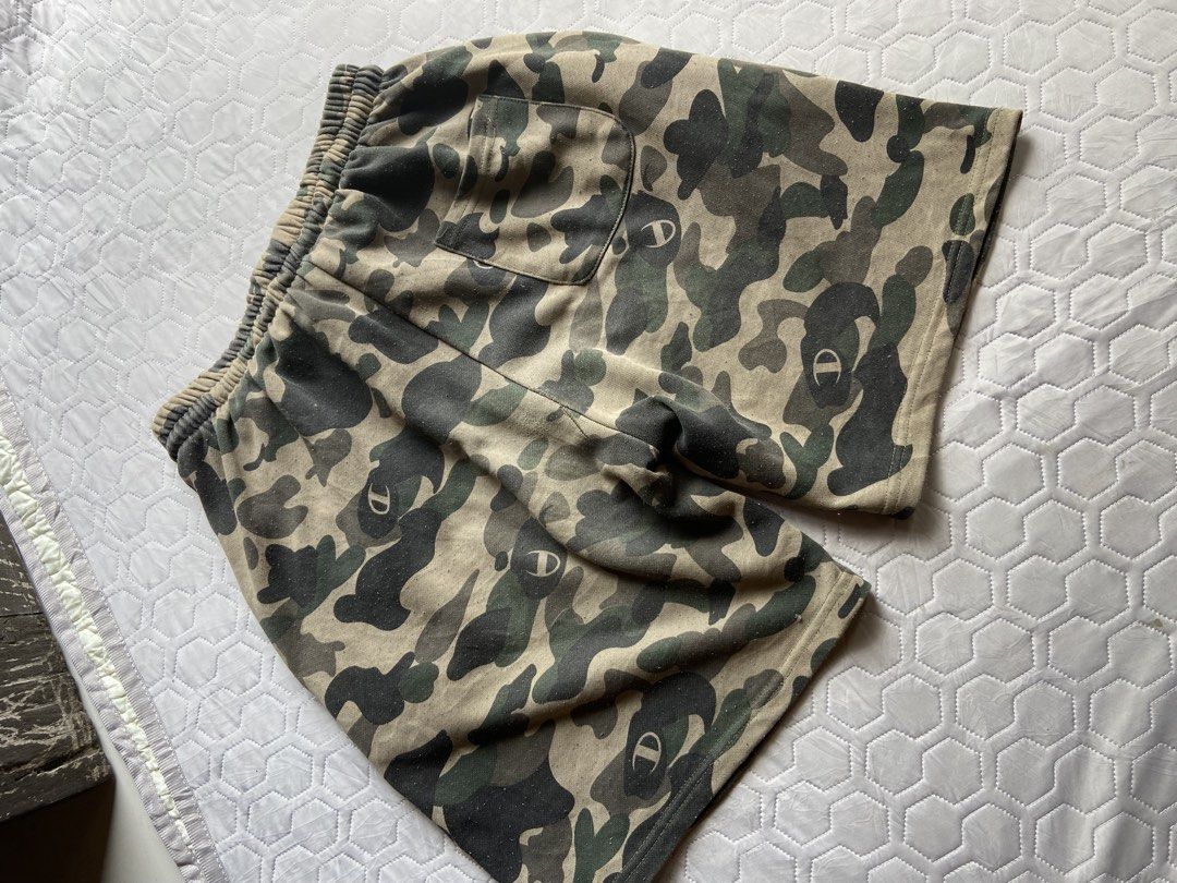 Champion Camou Shorts (Category: Shorts) located in Panabo. Submitted by thrifty.red (Listing ID 1463859226, Image 3). Description: freewaist length:18.5 hem:12.5 himulmol and scratch back part last pic .