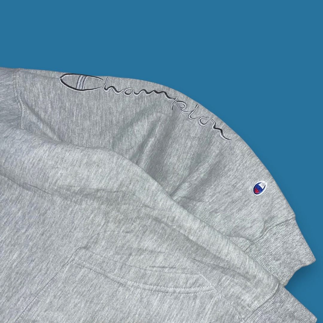 CHAMPION PULLOVER HOODIE (Category: Coats, Jackets and Outerwear) located in Quezon. Submitted by ejay.thrift.clothes (Listing ID 1463919758, Image 3). Description: LARGE 22.5 X 25.5 NO ISSUE AS NEW CONDITION FRESHLY WASHED READY TO WEAR # 532.
