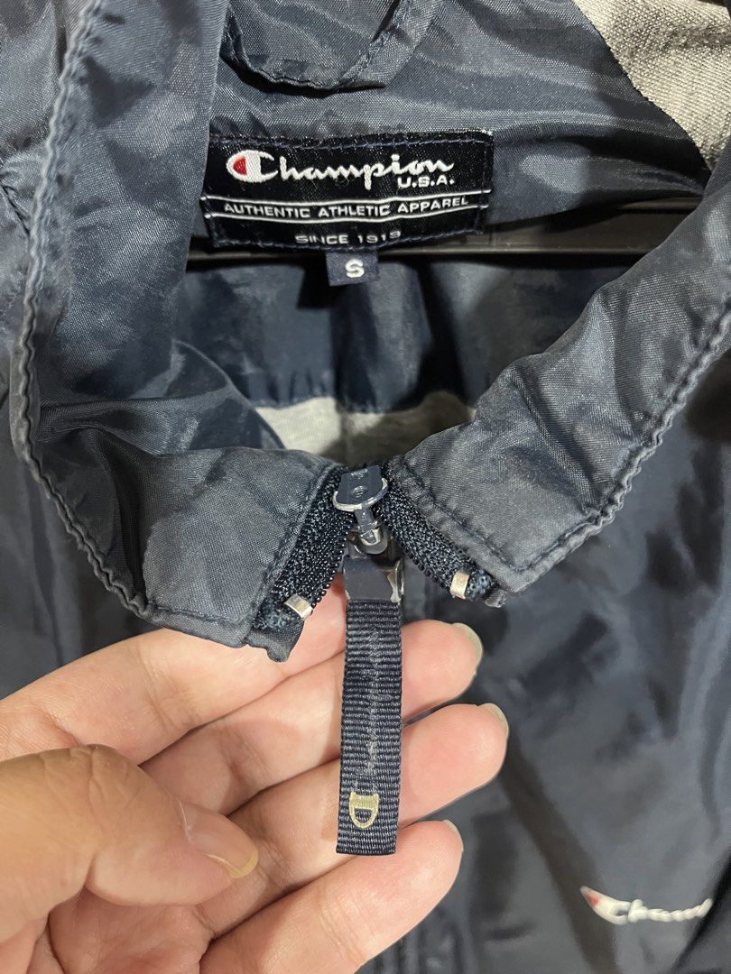 CHAMPION Windbreaker (Category: Coats, Jackets and Outerwear) located in Baguio. Submitted by subcode_2600 (Listing ID 1463907809, Image 3). Description: Flaw: Loose waist drawstring Other details included in the pictures Do not hesitate to message us for questions. Thank you! .