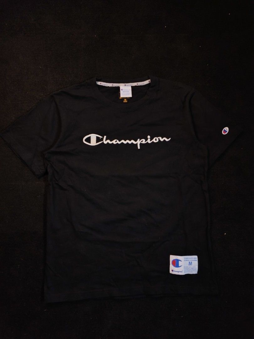 Champion x Evisu (Category: Tshirts & Polo Shirts ) located in San Fernando. Submitted by gaboo_asncn (Listing ID 1463852226, Image 2). Description: - Champion x Evisu - Size: Medium on tag (W20/L26) - Condition: Excellent - Color Rate: 9.5/10 - No issue.