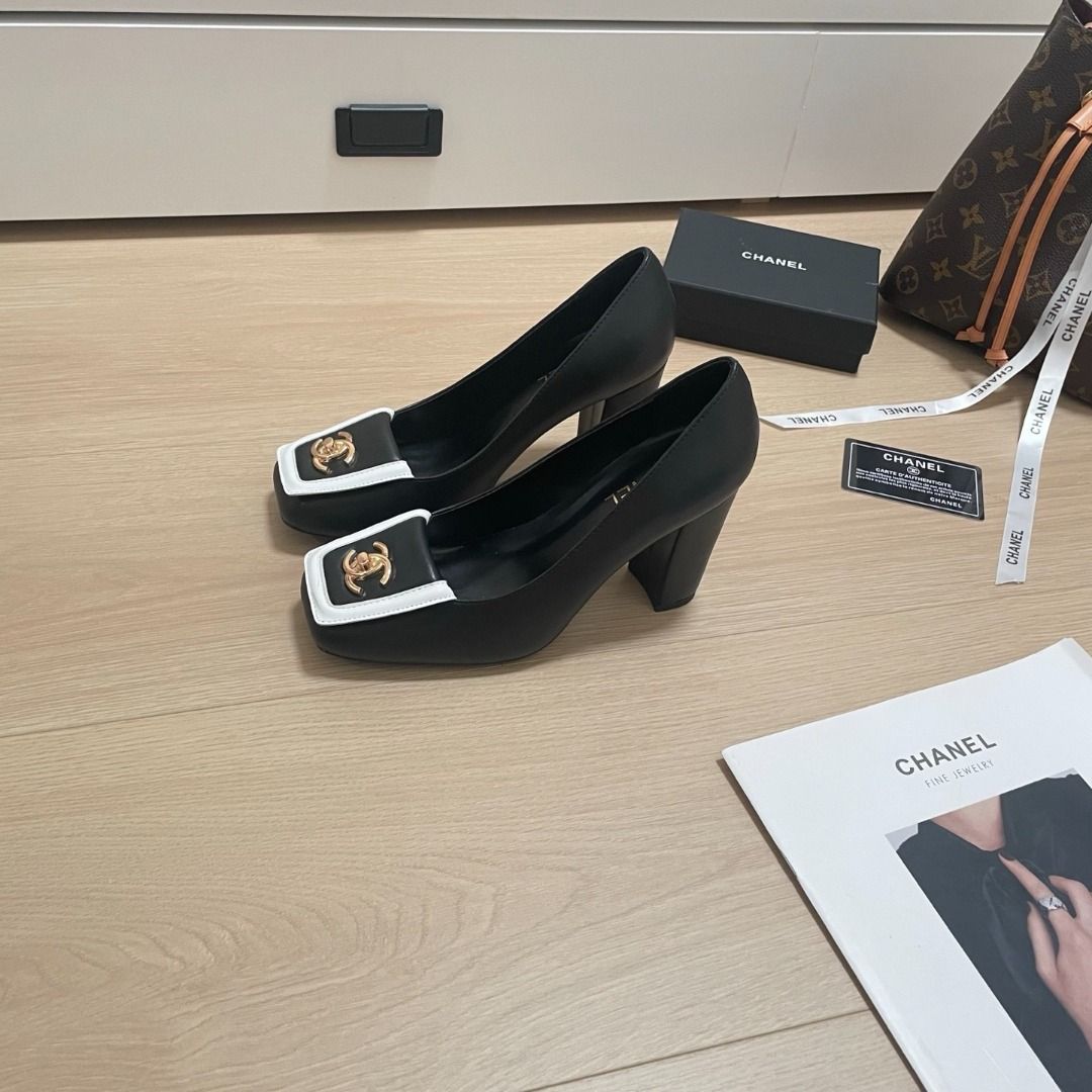 Chanel Black Leather Square Toe Heels (Category: Heels) located in Manila. Submitted by royalwater-ad1f21 (Listing ID 1463812660, Image 2). Description: Square-Toe Flats 2026 Top Early Summer New Release Official Website Sync Exclusive Launch Casual Style Early Summer OOTD ➤ Original Mold, Reseller Version ➤ Custom Extra-Soft Leather ➤ Lambskin Insole ➤ Genuine Leather Outsole with Private Coating ➤ Heel Height: Flat to 8CM ➤ Complete Packaging S
