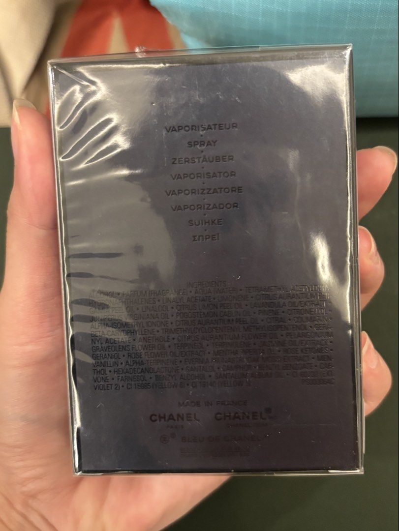 Chanel Bleu de Chanel Eau de Parfum 50ml (Category: Fragrance & Deodorants) located in Lapu-Lapu City. Submitted by elanaelorabel (Listing ID 1463835758, Image 2). Description: - Sealed Authentic Chanel Bleu de Chanel Eau de Parfum - 50ml spray bottle (Vaporisateur) - Versatile scent for daily or special events.