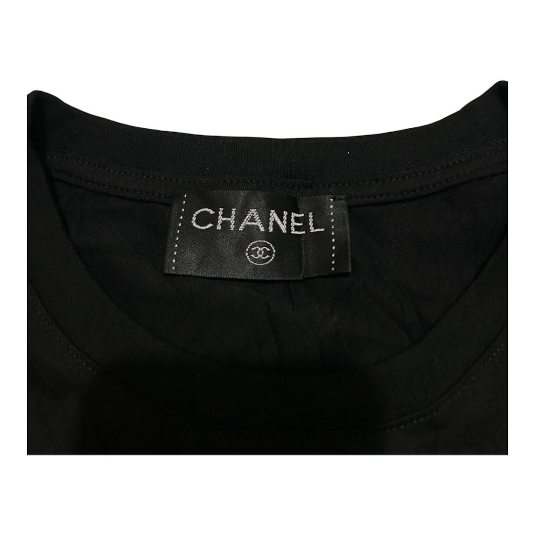 Chanel Forever Colette For Never" Tee (Category: Luxury Apparel) located in Sorsogon. Submitted by wayne.japon (Listing ID 1463771638, Image 2). Description: - Size: 36 - Features 'Chanel Forever Colette For Never Again' graphic print - Iconic CC logo detail - Made in France - Material: 100% Cotton - A must-have for any Chanel enthusiast! As new condition 10/10 No issue Size smal L 17.5x23 500 only DM.