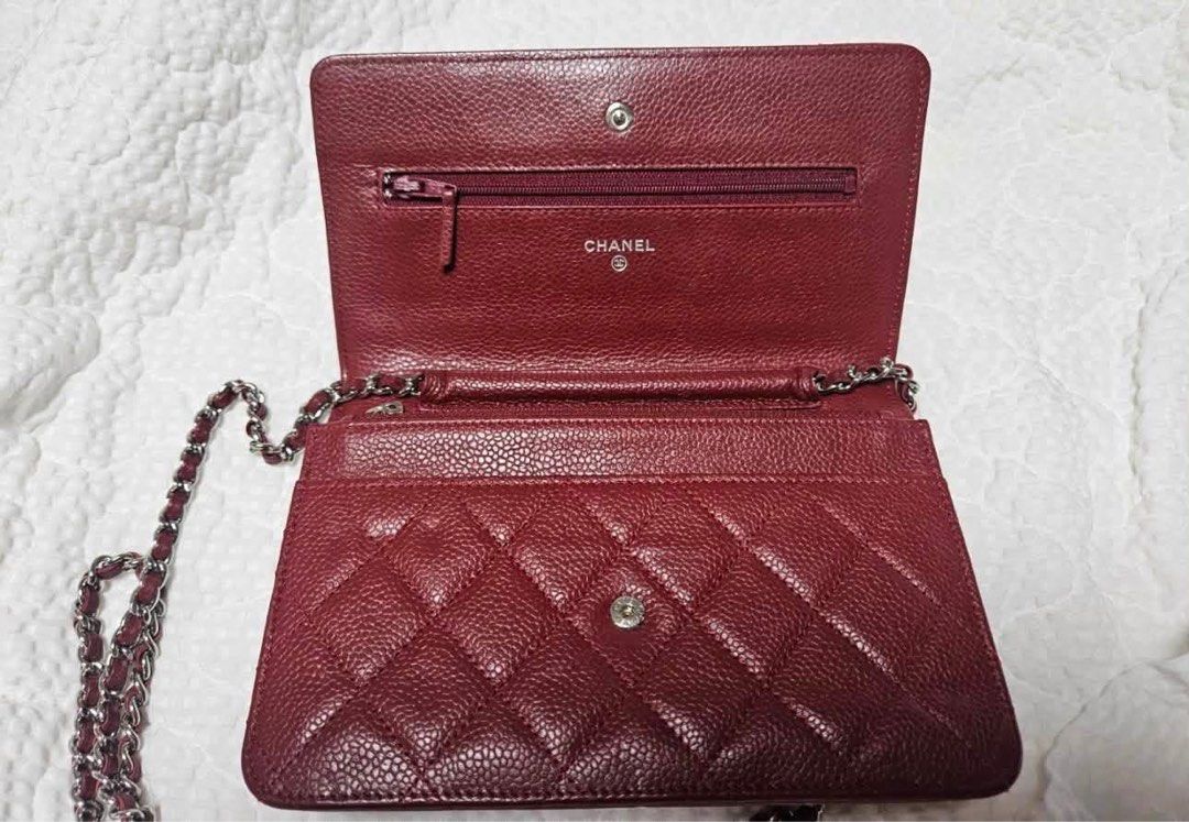 Chanel WOC series 18 (Category: Luxury Bags & Wallets) located in Quezon City. Submitted by slluxury_ph (Listing ID 1463825862, Image 2). Description: Chanel wallet on chain Series 18 Still in good condition .