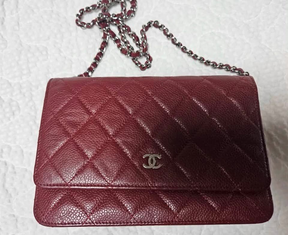 Chanel WOC series 18 (Category: Luxury Bags & Wallets) located in Quezon City. Submitted by slluxury_ph (Listing ID 1463825862, Image 1). Description: Chanel wallet on chain Series 18 Still in good condition .