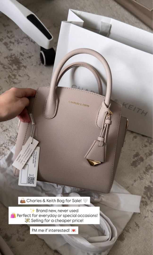 Charles & keith bag (Category: Shoulder Bags) located in Taguig. Submitted by hannaestelle (Listing ID 1463815934, Image 1). Description: Charles & Keith Bag for Sale! Brand new, never used Perfect for everyday or special occasions! Selling for a cheaper price! PM me if interested! 📍Taguig City.